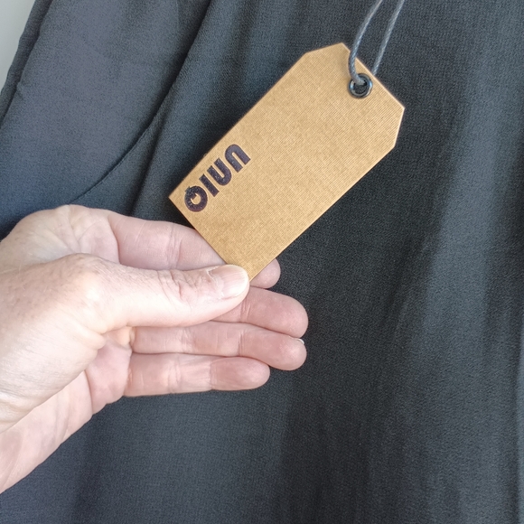 UNIQ - Picture 4 of 6